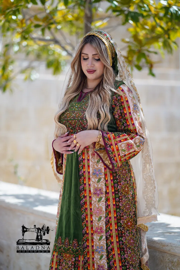 تصاميم تحكي هويتك